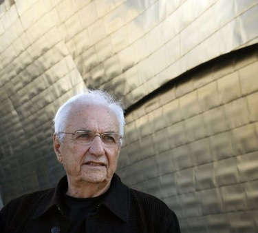 Frank Gehry, el arquitecto que diseña edificios como obras de arte