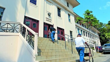 Juristas cuestionan fallo del Segundo Tribunal