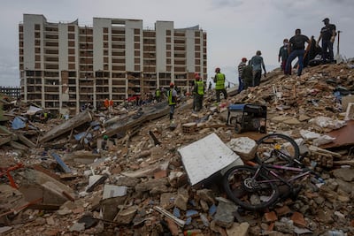 Suben a 2,954 los fallecidos y a 16,592 los heridos por los terremotos en Venezuela