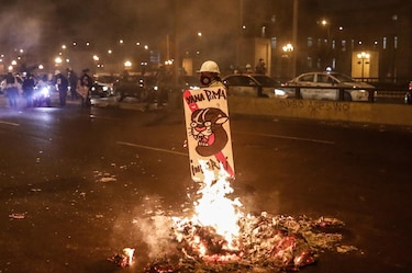 El Gobierno de Perú informa que 25 personas murieron en las protestas