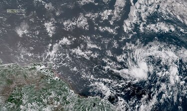 Beryl pierde fuerza en el Caribe; ahora es tormenta tropical