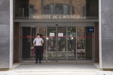 Sarkozy, detenido en caso de corrupción en Francia