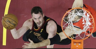 Cavs son finalistas del Este; Sixers siguen con vida