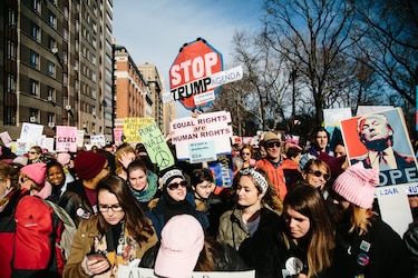 Organizaciones feministas marcharán en Estados Unidos contra la investidura de Trump