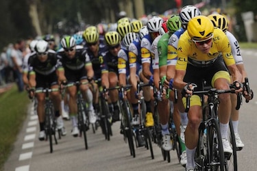 Kittel gana etapa 11 y  Froome sigue de líder