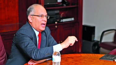 Procurador y Tribunal Electoral chocan por decreto electoral