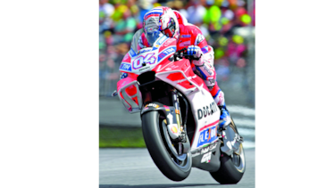 Dovizioso muestra sus credenciales en Austria