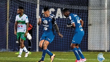 Buen inicio para Sporting SM y el Árabe Unido de Colón