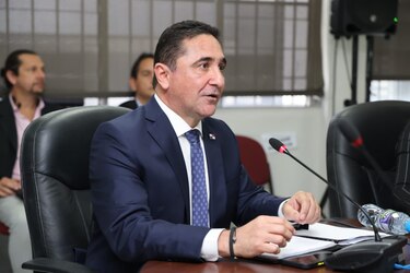 Tocumen justifica el pago de dietas a su junta directiva