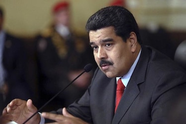 Poder electoral posterga anuncio de fecha para avanzar en referendo contra Maduro