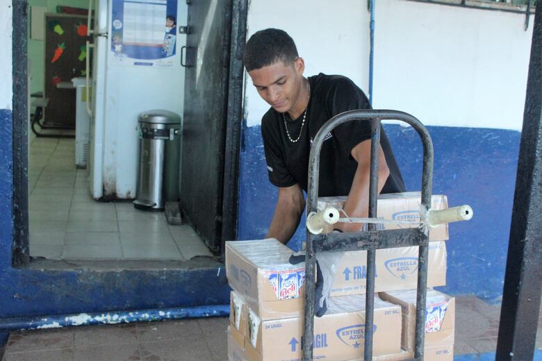 Meduca anuncia que dará almuerzos escolares en mil centros educativos este 2025