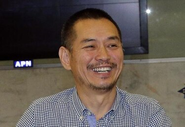 China deporta a artista australiano detenido