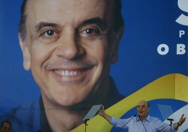 Hospitalizan en Brasil al excandidato presidencial opositor José Serra