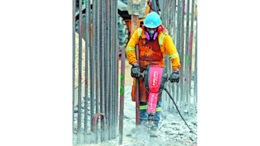 Empleadores privados reducen las contrataciones