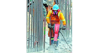 Empleadores privados reducen las contrataciones