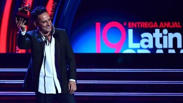 Jorge Drexler triunfa en los Latin Grammy