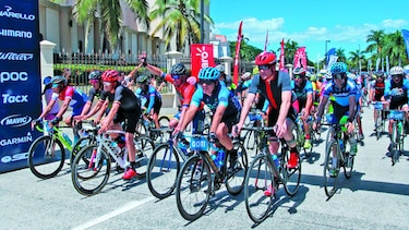 Ciclistas se toman la ciudad con el ‘tour’ Océano a Océano