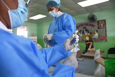En un año Panamá ha aplicado 6.8 millones de dosis contra la Covid-19