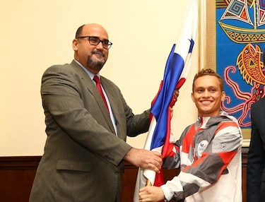 Delegación nacional recibe bandera para Juegos en Barranquilla