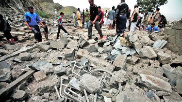 Diez niños mueren por bombardeos en Yemen