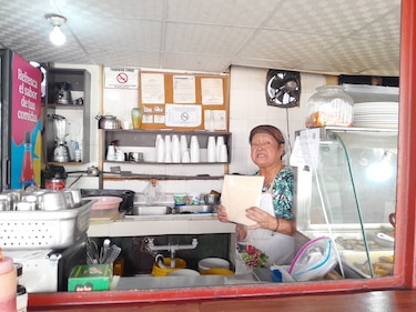 Ampliación de la Vía España: más de 600 locales comerciales enfrentan desalojo