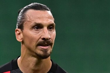 Zlatan Ibrahimovic regresa con Suecia tras cinco años de retirada internacional