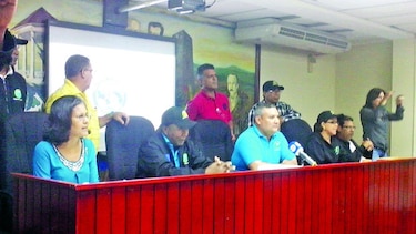 Año escolar se iniciará sin escuelas adecuadas