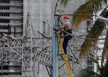 Gabinete evaluará este martes propuestas sobre ajuste de tarifa eléctrica