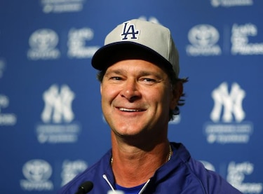 Don Mattingly seguirá como mánager de los Dodgers de Los Ángeles