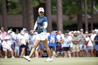 La golfista Danielle Kang revela que compite con un tumor espinal
