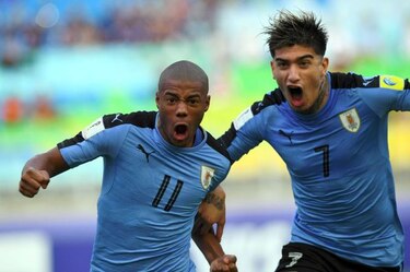 Uruguay avanza a cuartos de final; Costa Rica dice adiós al sueño