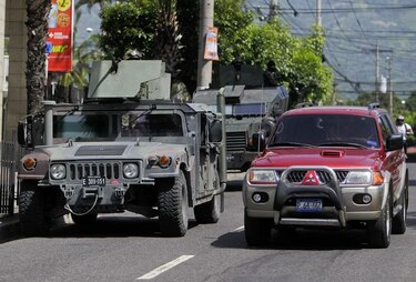 Servicio de transporte en El Salvador se normaliza