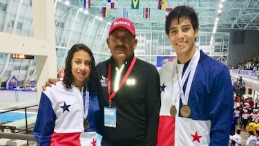 Plata y bronce para nadadores panameños en el Sudamericano de Chile