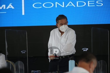 ‘Entiendo el problema de la keratina’, dice Cortizo y adelanta que hoy se podría extender el horario de movilidad