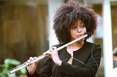 La flautista panameña en Europa que creció entre festivales de jazz en ciudad de Panamá 