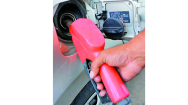 Consumo de combustibles aumenta 4% en 2016