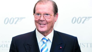 Fallece Moore, el Bond sosegado