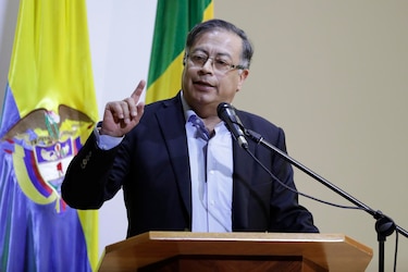Entusiasmo en Colombia con el cese el fuego bilateral anunciado por Petro