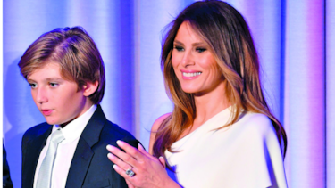 Melania, primera dama a distancia