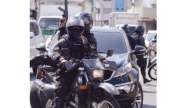 Mantienen arresto a taxista ligado a robo en  joyería