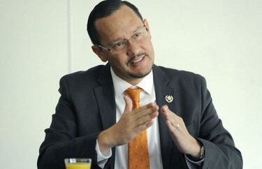 Corte de Costa Rica separa a magistrado por escándalo con cemento chino
