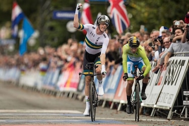 Rohan Dennis repite como campeón mundial de la contrarreloj