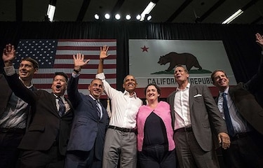 'Las cosas pueden empeorar', dice Obama en segundo día de campaña