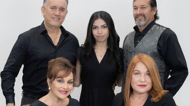 Obra de teatro en Miami muestra el regreso de Nora, una pionera del feminismo