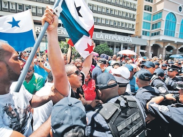 Docentes  prevén extender paro