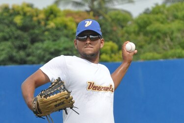 Venezuela apostará por el izquierdo Durán ante ticos