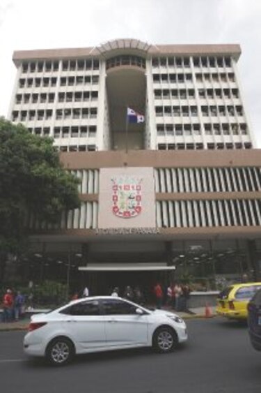 Exigencia del Municipio afectaría a consumidores