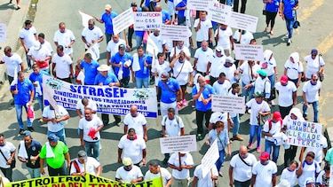 Trabajadores, divididos, pero con el mismo norte