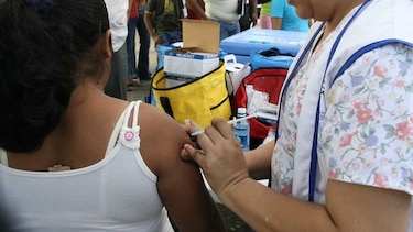 Minsa: Viajeros con destino a Brasil deberán vacunarse contra la fiebre amarilla
