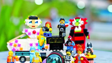 Entre fotos y figuras de Lego